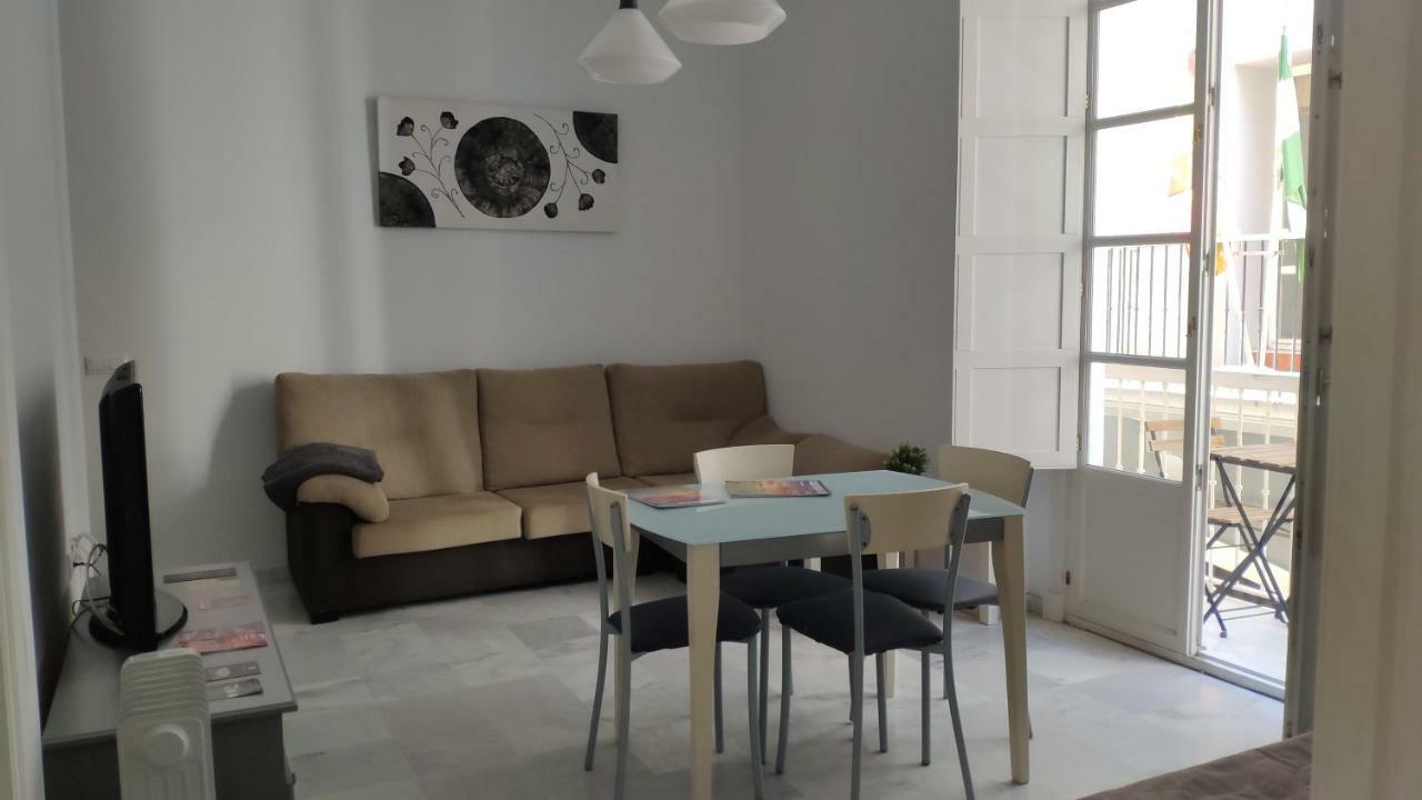 Apartamento El Gaditano Errante Cadiz Bagian luar foto